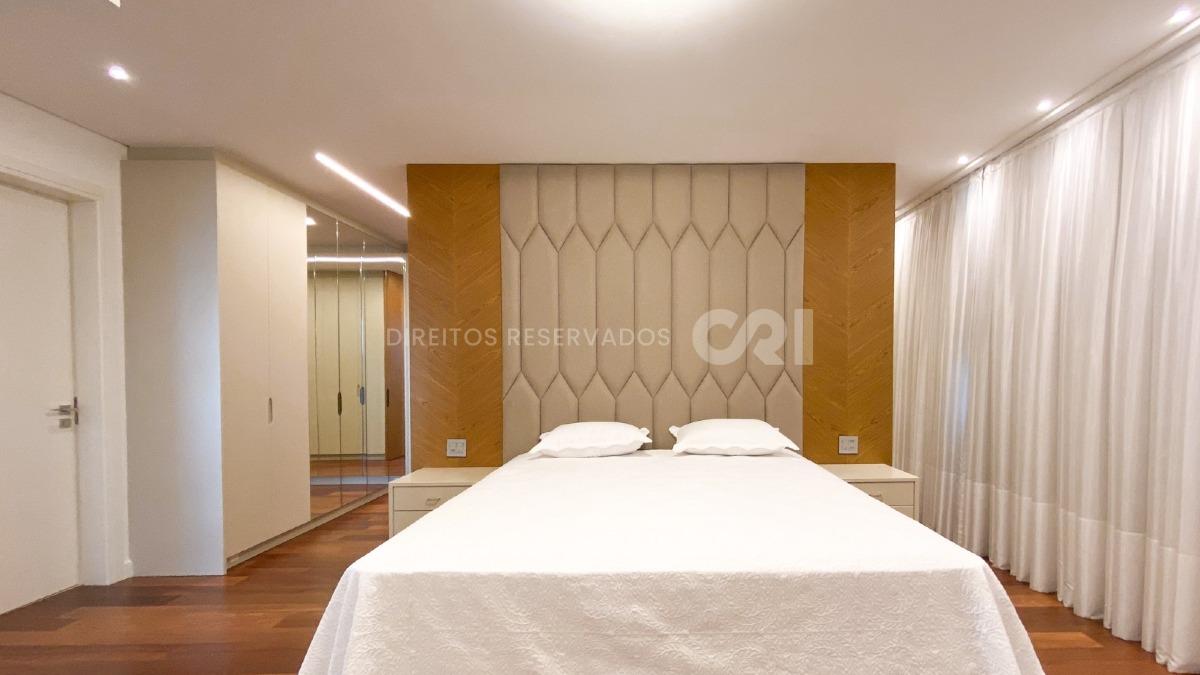 Apartamento Frente Mar com 3 Suítes no Copenhagen na Barra Sul em Balneário Camboriú
