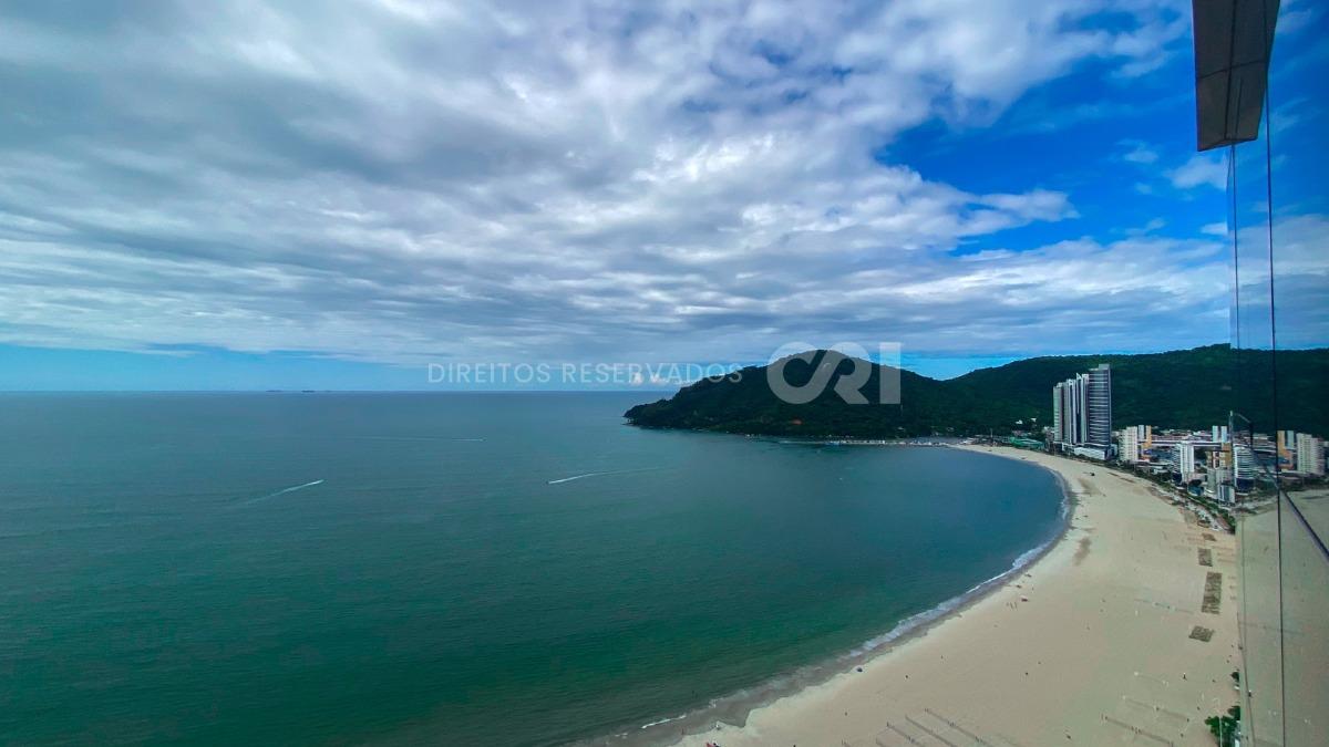 Apartamento Frente Mar com 3 Suítes no Copenhagen na Barra Sul em Balneário Camboriú