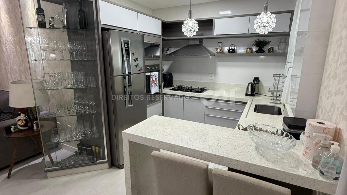 Apartamento com 3 quartos no edifício Bordo - Meia Praia, Itapema