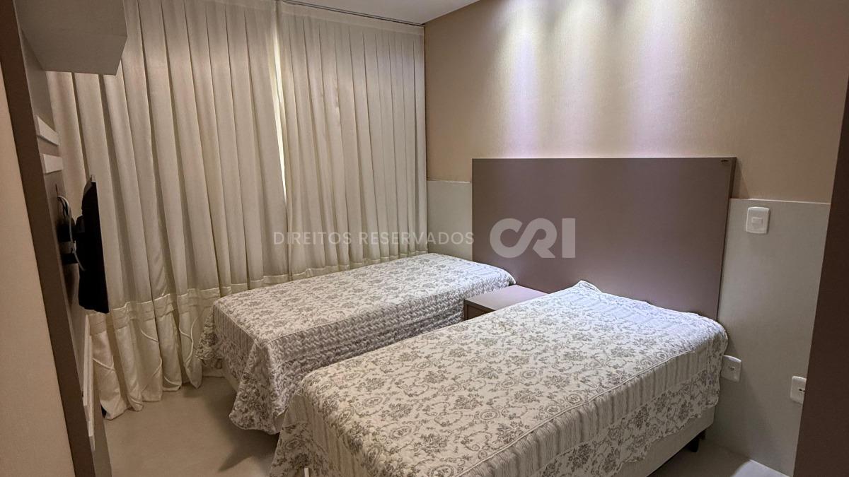Apartamento com 3 quartos no edifício Bordo - Meia Praia, Itapema