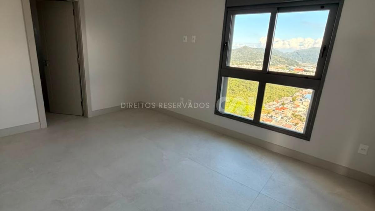 Apartamento com 4 Suítes no Tonino Lamborghini Residences na Barra Sul, Balneário Camboriú