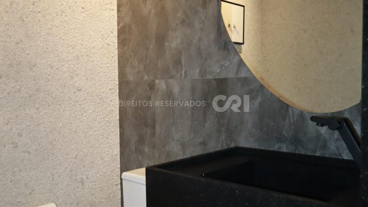 Apartamento com 2 suítes no Beach Tower em Balneário Perequê, Porto Belo