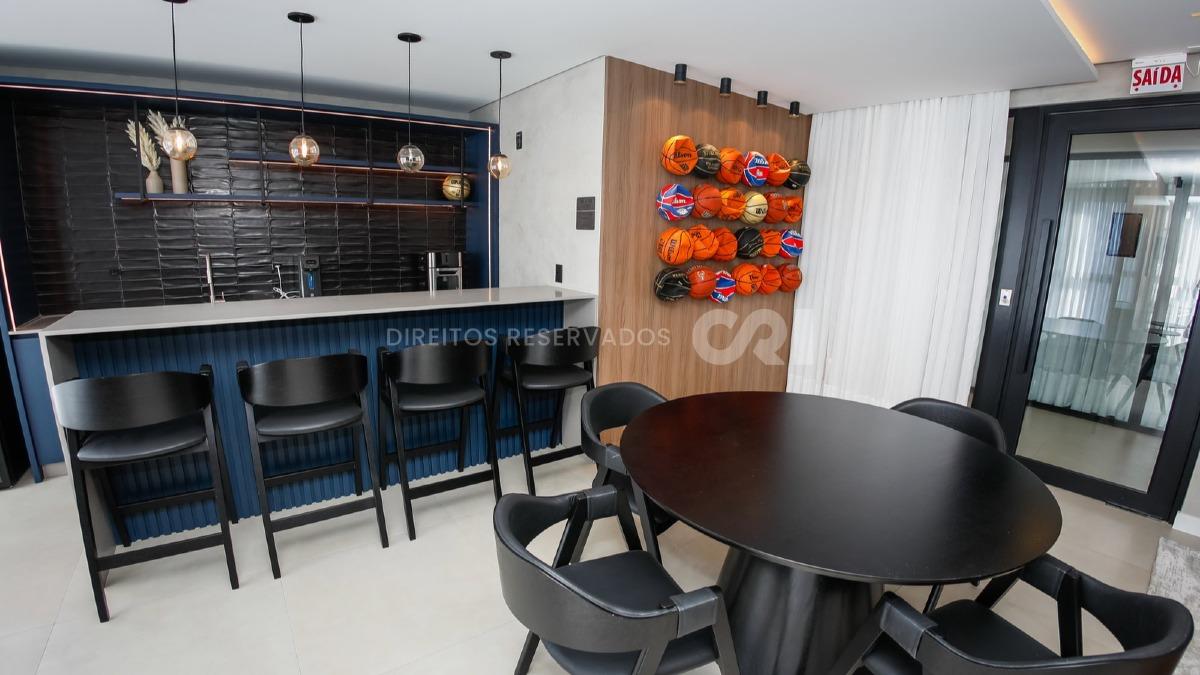 Apartamento com 3 dormitórios sendo 1 suíte no Residencial Living 360 na Vila Operária em Itajaí