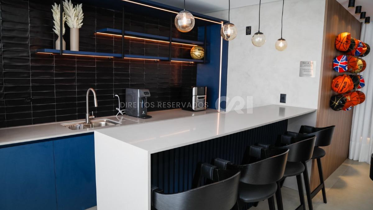 Apartamento com 3 dormitórios sendo 1 suíte no Residencial Living 360 na Vila Operária em Itajaí