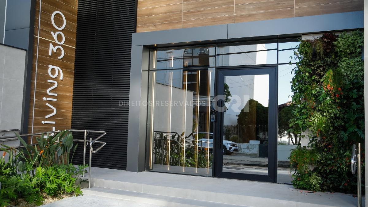 Apartamento com 3 dormitórios sendo 1 suíte no Residencial Living 360 na Vila Operária em Itajaí