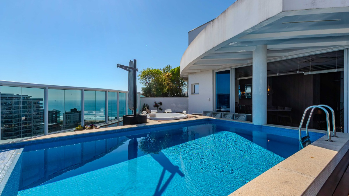 Cobertura Duplex com 4 Suítes no Brava Home Resort na Praia Brava em Itajaí