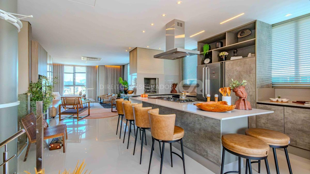 Cobertura Duplex com 4 Suítes no Brava Home Resort na Praia Brava em Itajaí