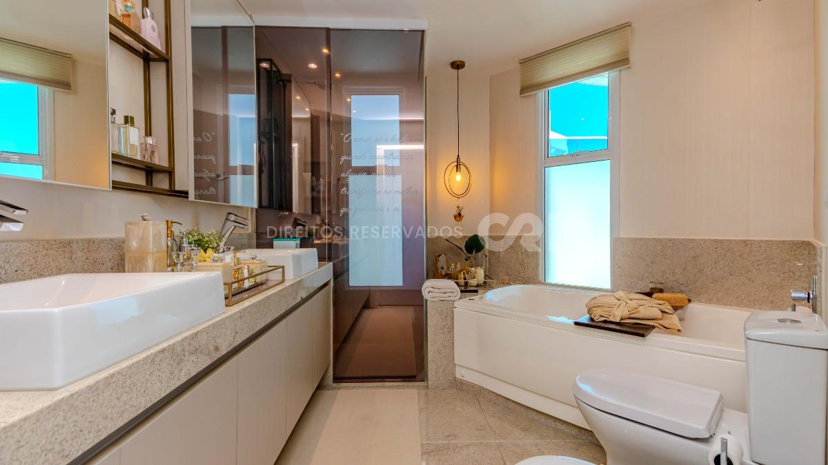Cobertura Duplex com 4 Suítes no Brava Home Resort na Praia Brava em Itajaí