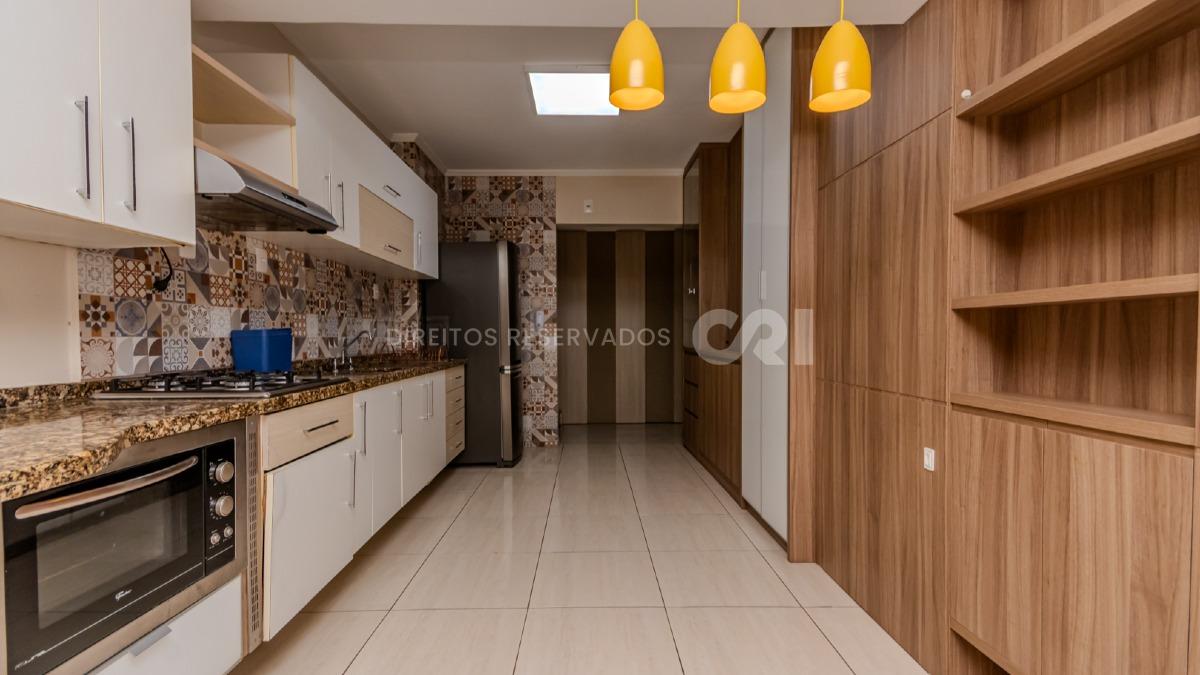 Apartamento Diferenciado no Mario Boese com 3 Quartos no Centro de Balneário Camboriú