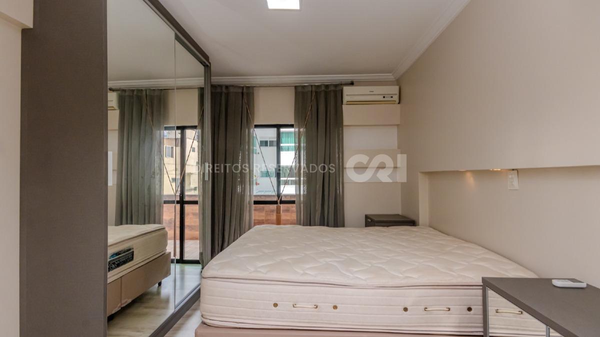 Apartamento Diferenciado no Mario Boese com 3 Quartos no Centro de Balneário Camboriú