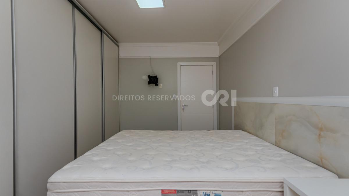 Apartamento Diferenciado no Mario Boese com 3 Quartos no Centro de Balneário Camboriú