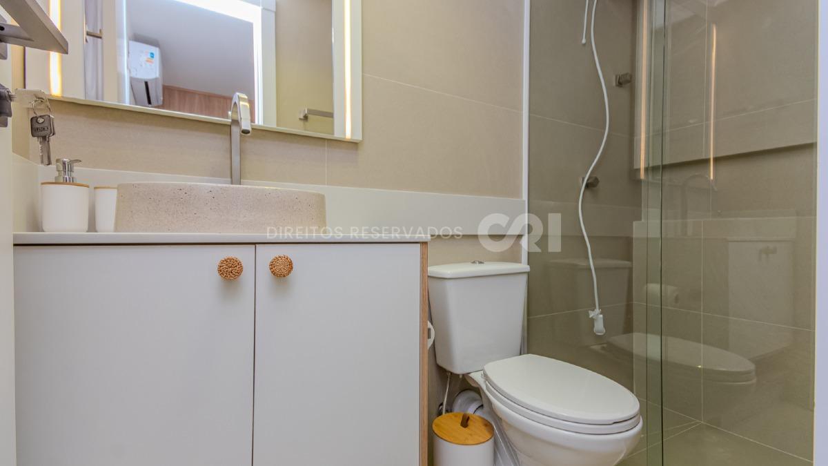 Apartamento com 2 quartos no edifício Ana Cristina no Centro de Balneário Camboriú