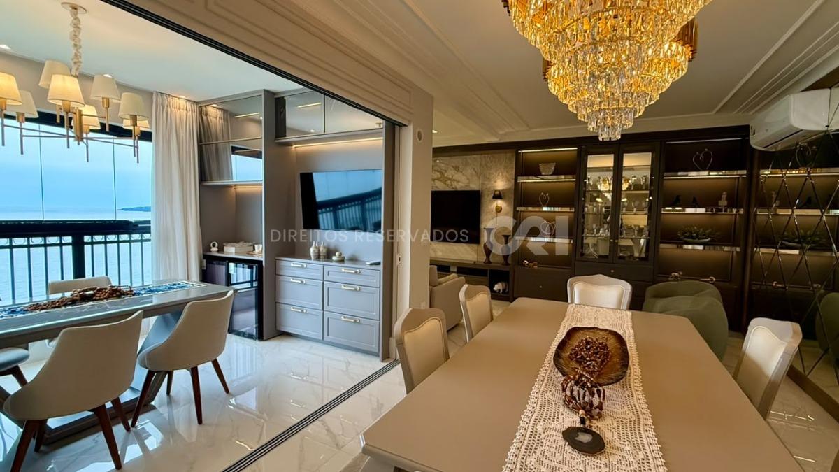 Apartamento frente mar com 4 Suítes no Jardim Europa, Perequê, Porto Belo