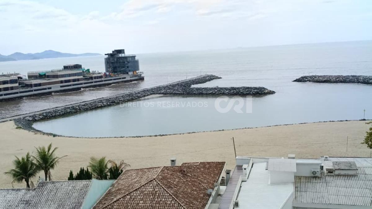 Apartamento com 3 suítes no Edifício Gran Vista em Perequê, Porto Belo