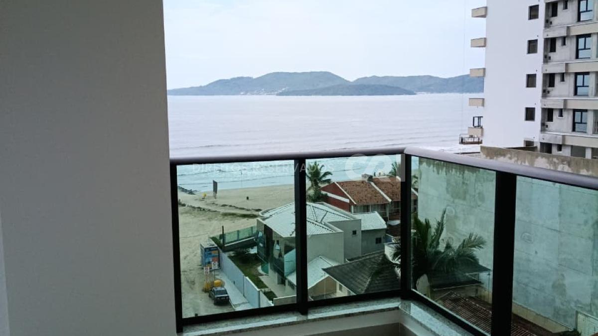 Apartamento com 3 suítes no Edifício Gran Vista em Perequê, Porto Belo