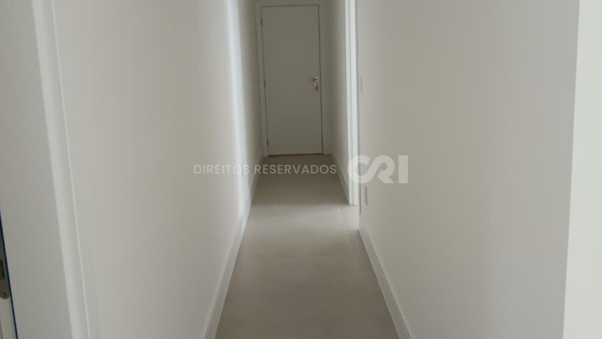 Apartamento com 3 suítes no Edifício Gran Vista em Perequê, Porto Belo