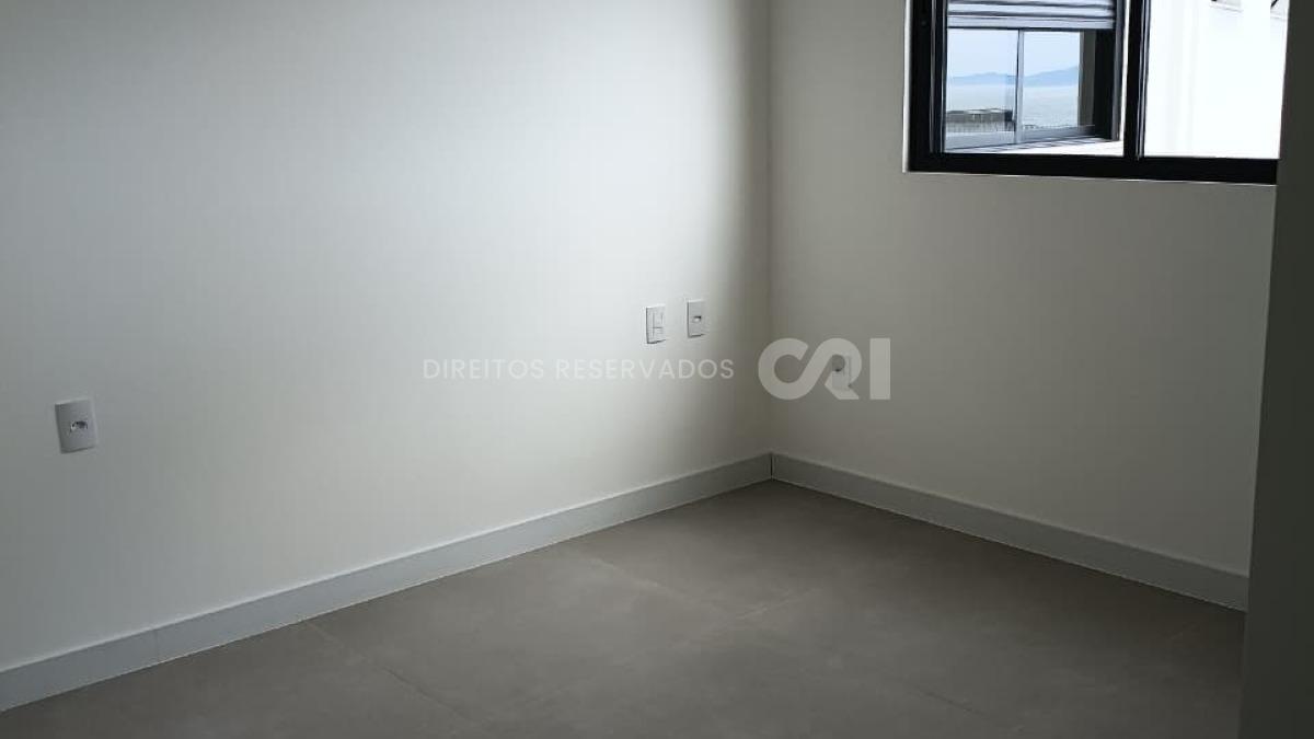 Apartamento com 3 suítes no Edifício Gran Vista em Perequê, Porto Belo