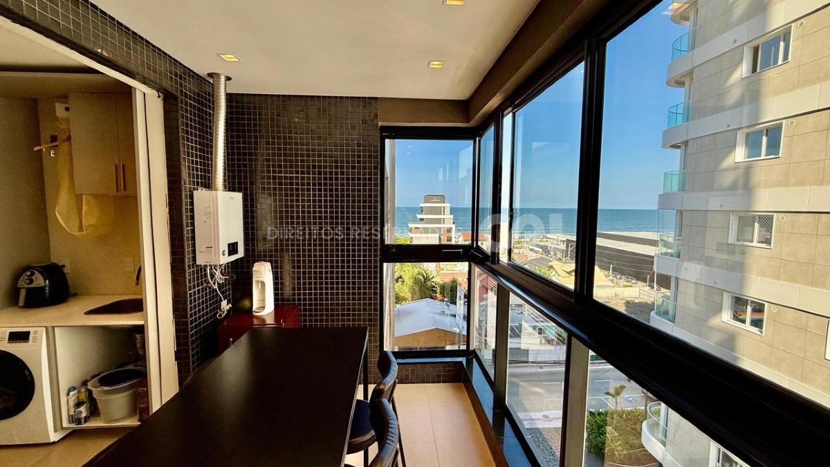 Apartamento com 3 quartos no Aquamarine Residence na Praia Brava em Itajaí  