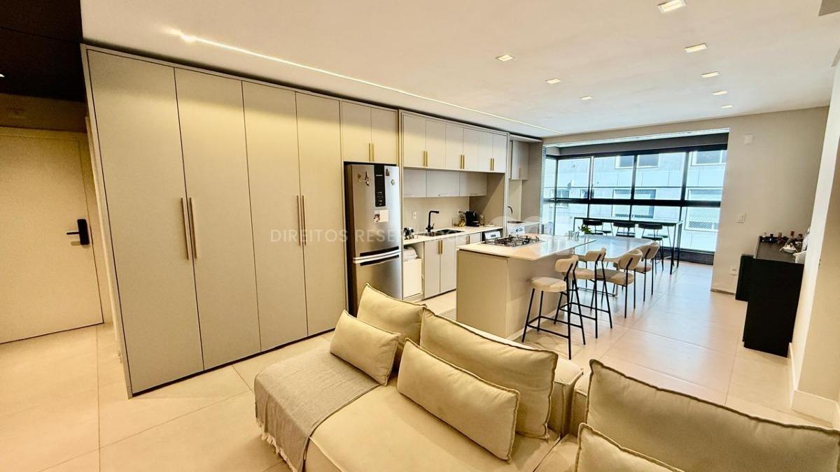 Apartamento com 3 quartos no Aquamarine Residence na Praia Brava em Itajaí  