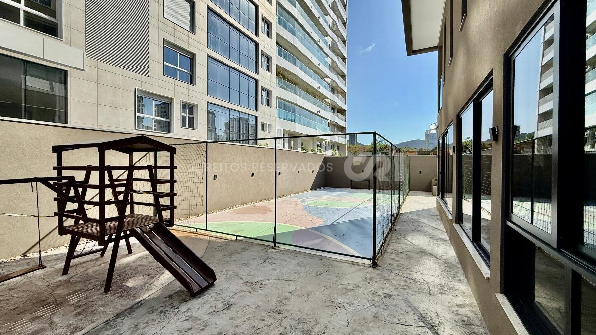 Apartamento com 3 quartos no Aquamarine Residence na Praia Brava em Itajaí  
