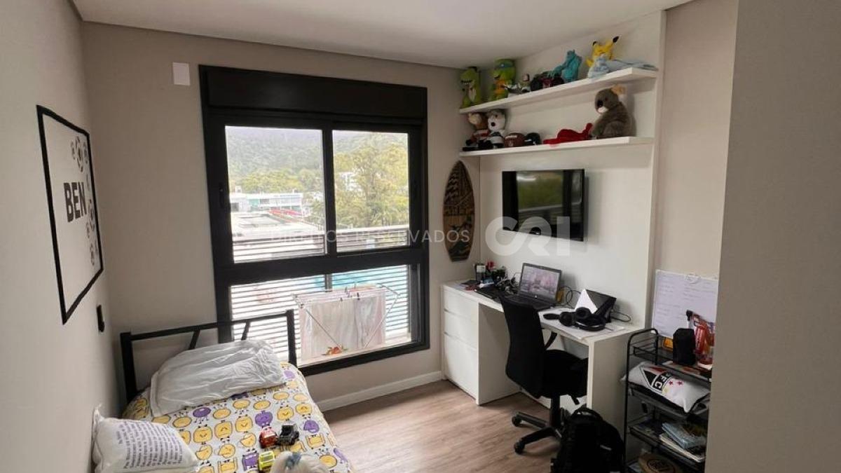 Apartamento com 3 Dormitórios no Torres da Brava na Praia Brava, Itajaí