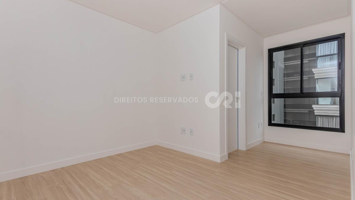 Apartamento com 3 suítes no Edifício Soltero em Balneário Perequê, Porto Belo
