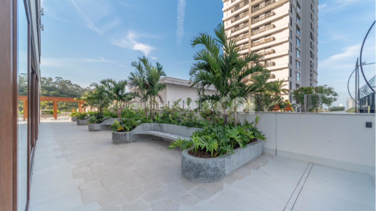 Apartamento com 3 Dormitórios no Torres da Brava na Praia Brava em Itajaí