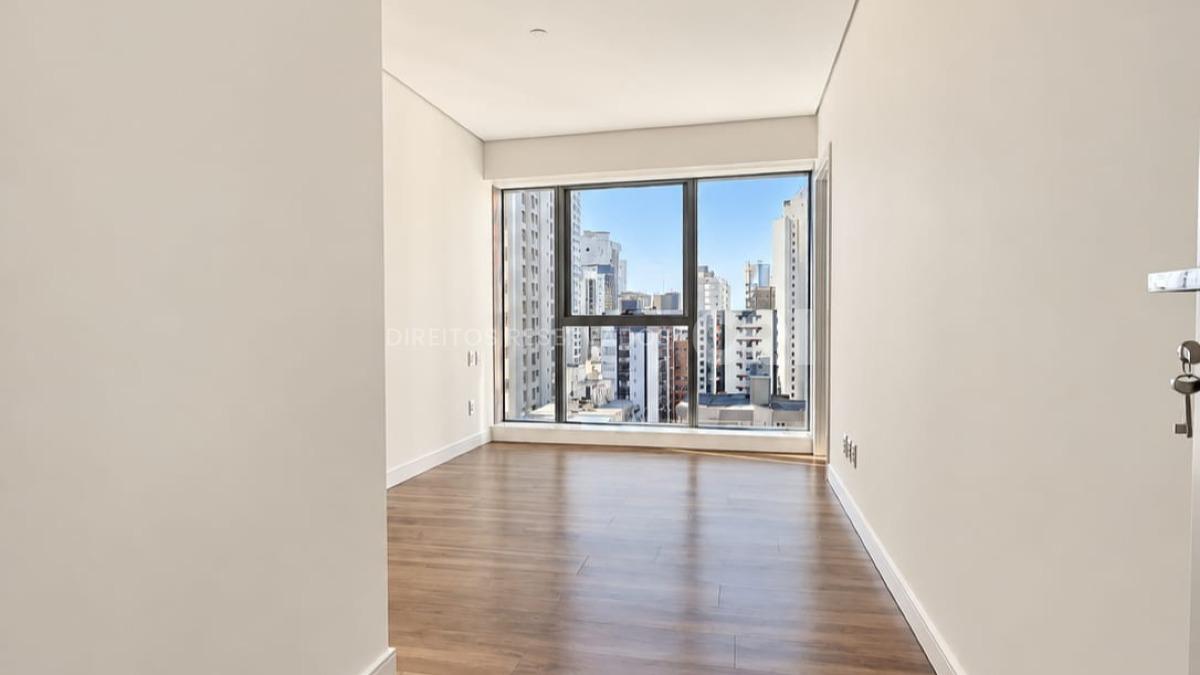  Apartamento no Edifício Vitra by Pininfarina com 04 Suítes no Centro em Balneário Camboriú