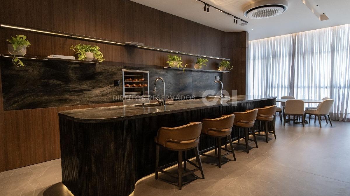  Apartamento no Edifício Vitra by Pininfarina com 04 Suítes no Centro em Balneário Camboriú