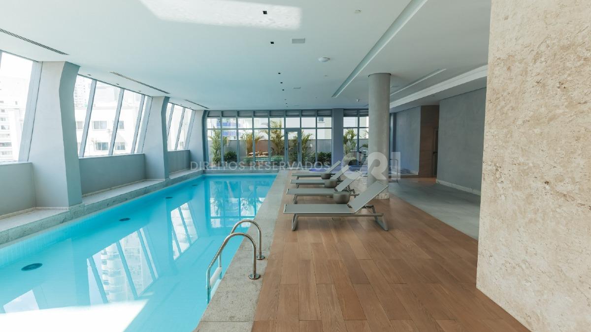  Apartamento no Edifício Vitra by Pininfarina com 04 Suítes no Centro em Balneário Camboriú
