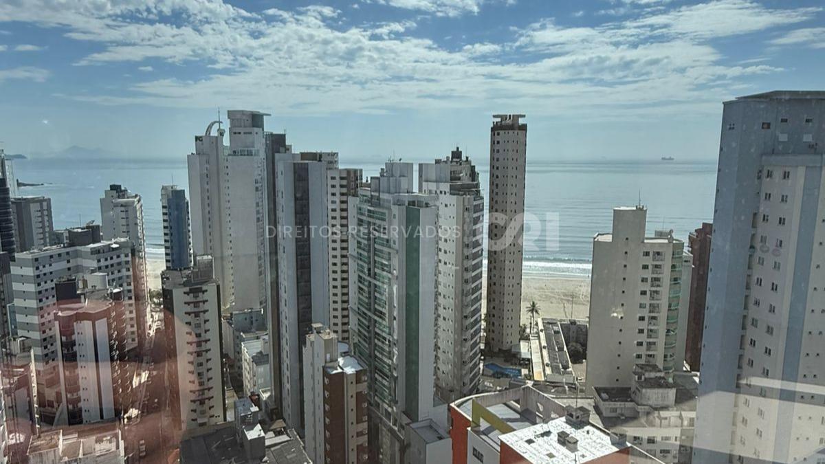 Apartamento com 4 Suítes no Vitra by Pininfarina no Centro em Balneário Camboriú