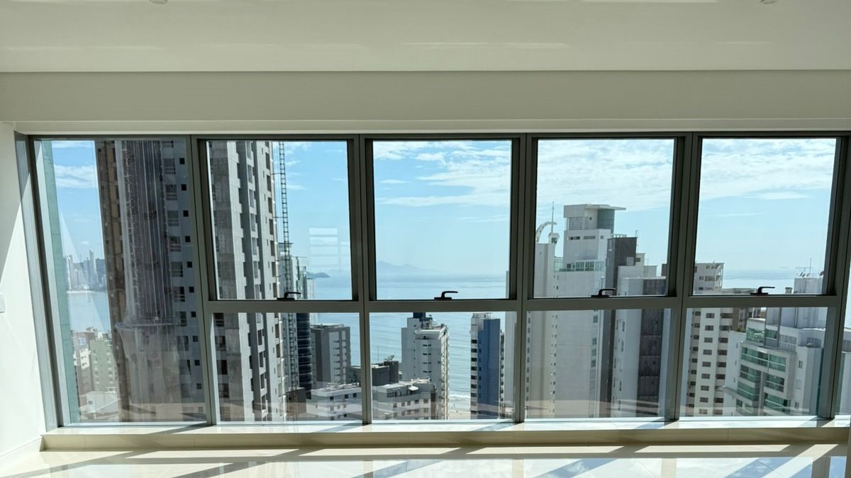 Apartamento com 4 Suítes no Vitra by Pininfarina no Centro em Balneário Camboriú