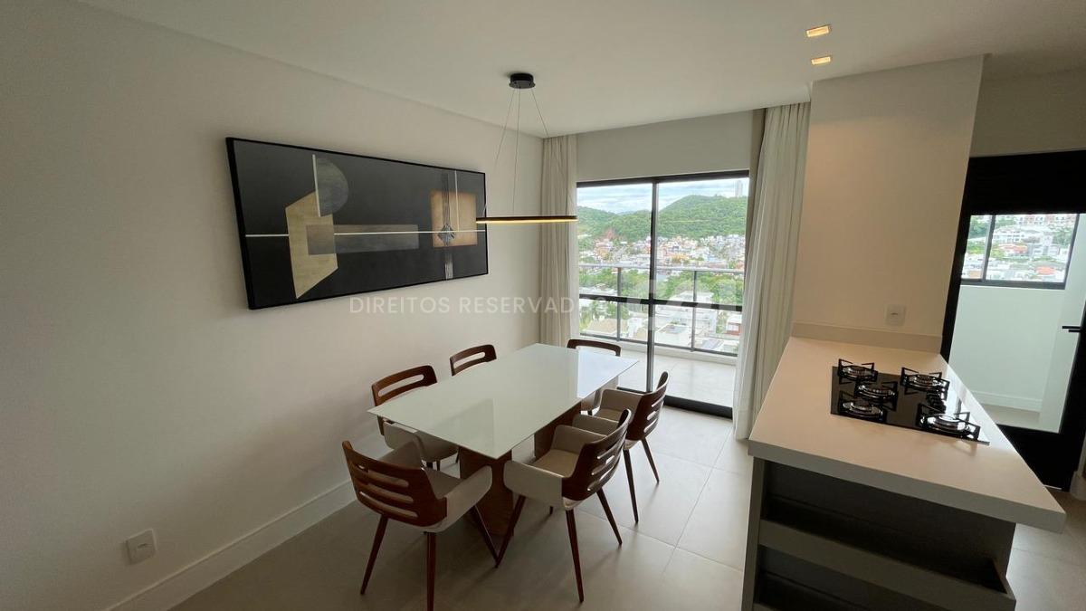 Apartamento com 3 Quartos no Brava Unique na Praia Brava em Itajaí