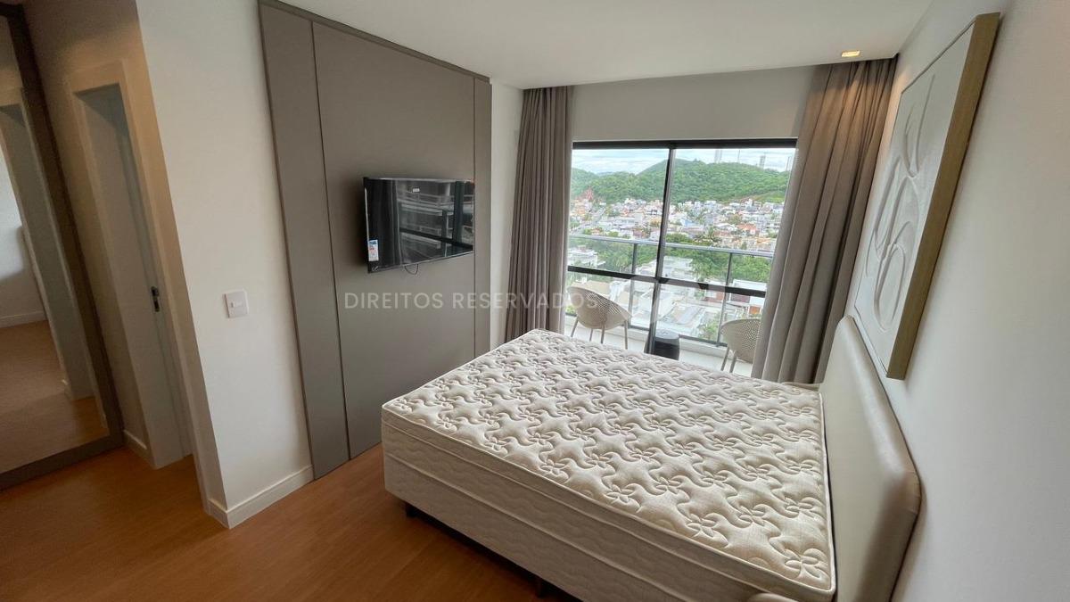 Apartamento com 3 Quartos no Brava Unique na Praia Brava em Itajaí