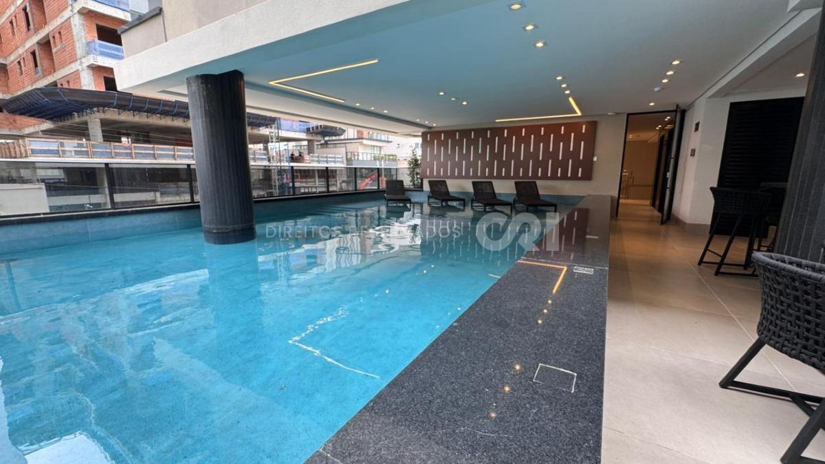 Apartamento com 4 Suítes no Edifício Brava Vel na Praia Brava em Itajaí