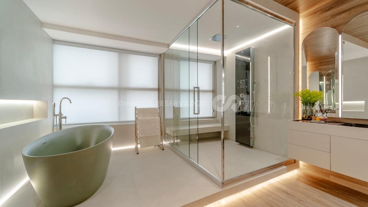 Apartamento com 4 Suítes no Yachthouse na Barra Sul em Balneário Camboriú