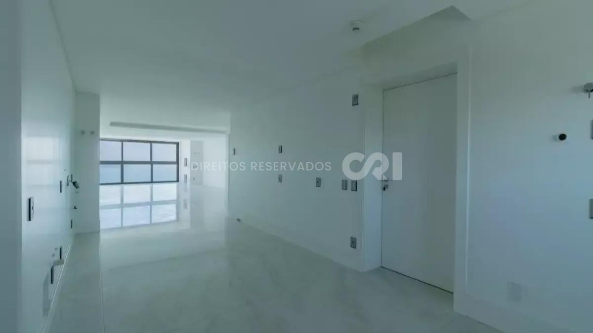 Apartamento com 4 Suítes no Edifício Pharos Frente Mar em Balneário Camboriú