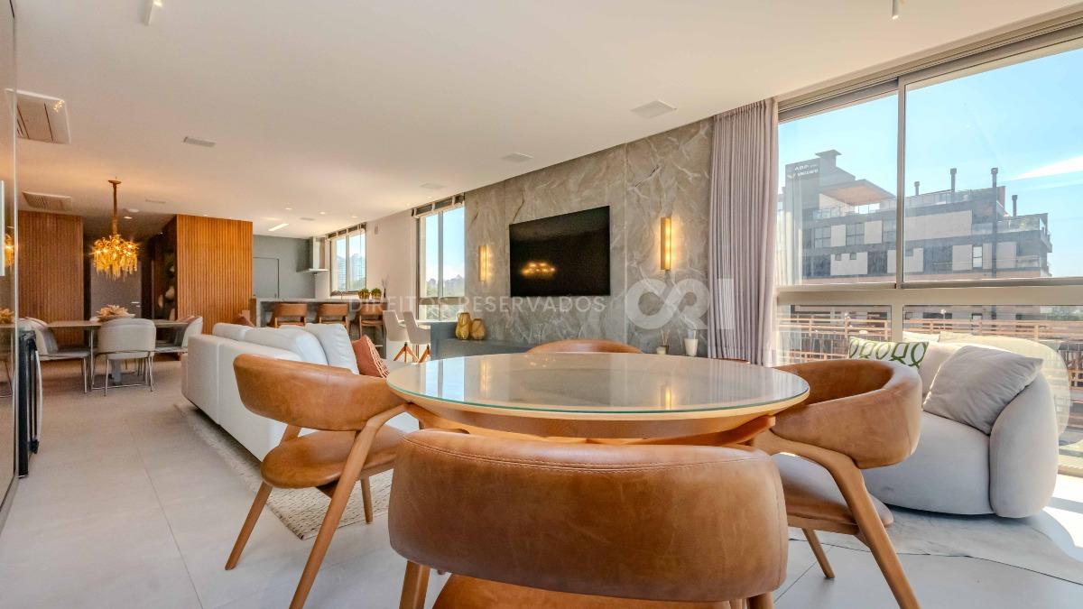 Apartamento com 3 Suítes no Brava Villi Frente Mar na Praia Brava em Itajaí
