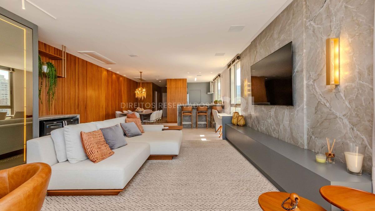 Apartamento com 3 Suítes no Brava Villi Frente Mar na Praia Brava em Itajaí