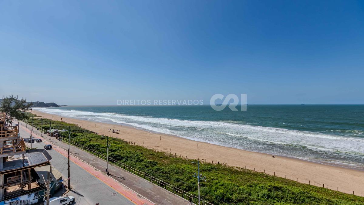 Apartamento com 3 Suítes no Brava Villi Frente Mar na Praia Brava em Itajaí
