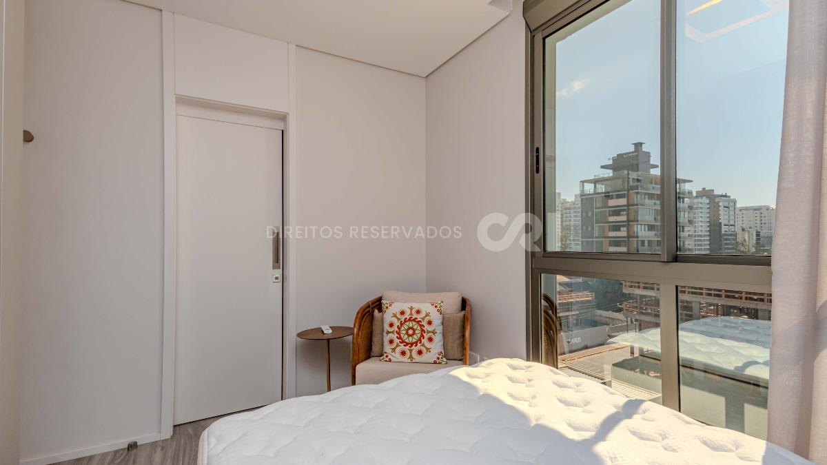 Apartamento com 3 Suítes no Brava Villi Frente Mar na Praia Brava em Itajaí