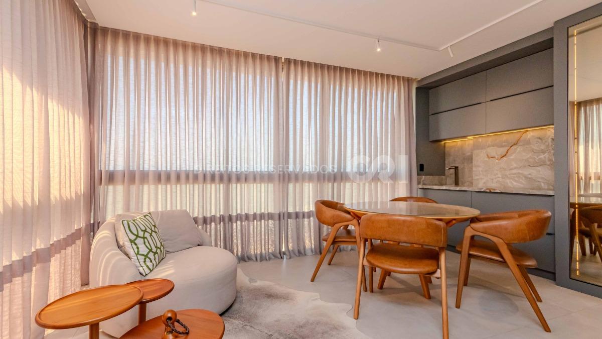 Apartamento com 3 Suítes no Brava Villi Frente Mar na Praia Brava em Itajaí