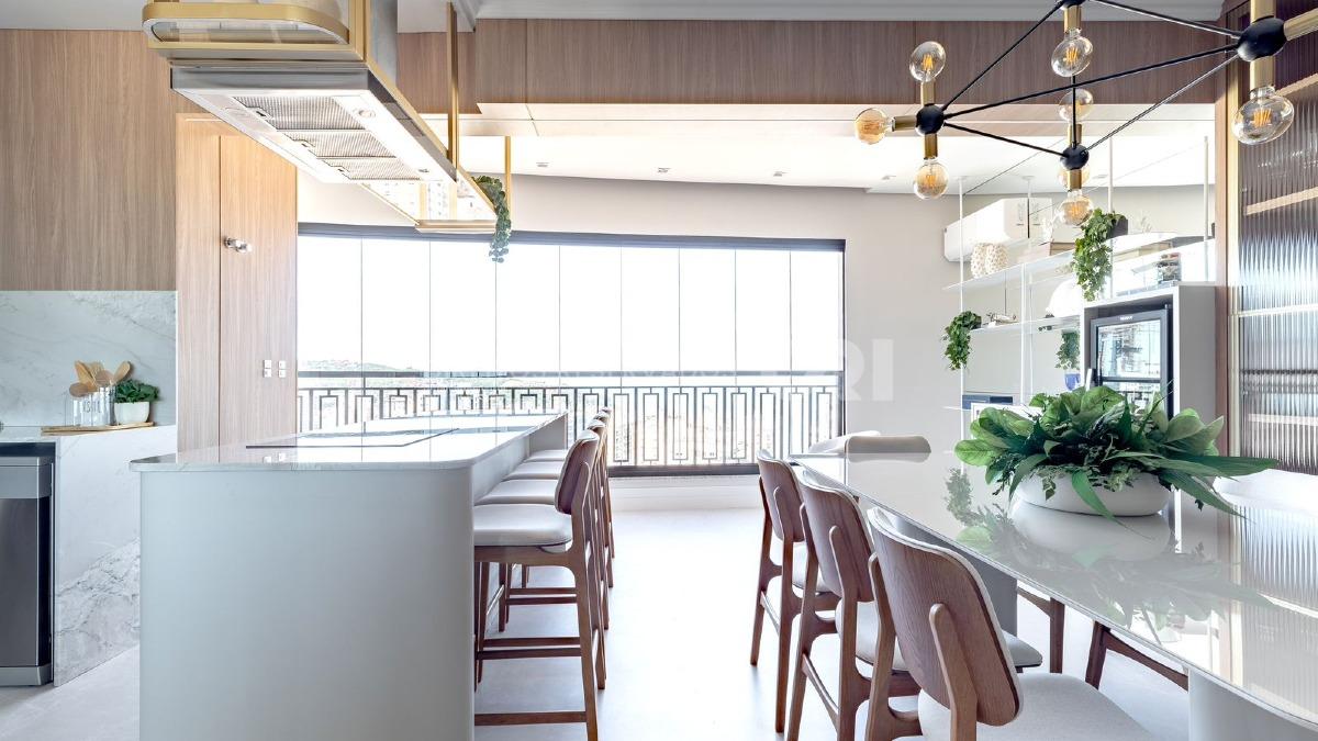 Apartamento Mobiliado com 4 Suítes no San Lorenzo, Centro de Itapema