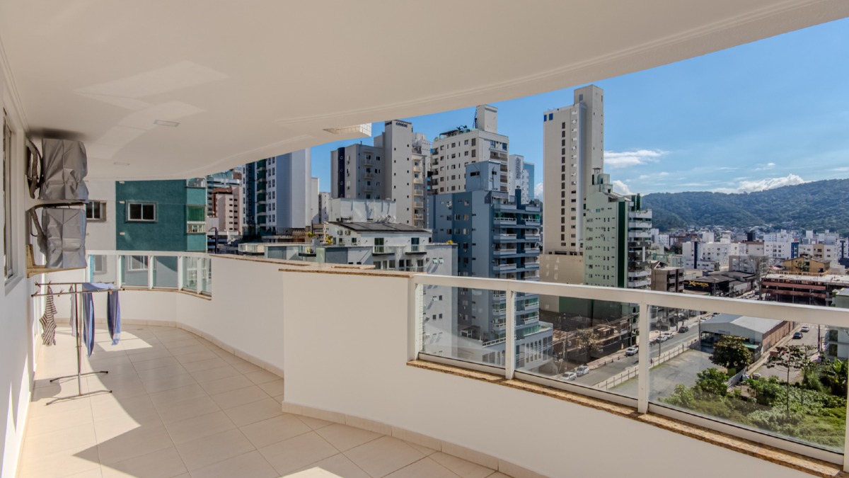 Apartamento Mobiliado com 2 Quartos no Moradas do Bosque, Centro de Balneário Camboriú