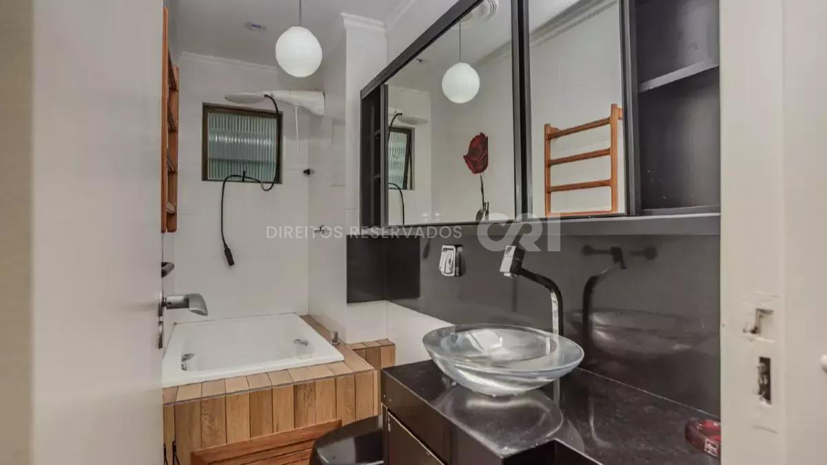 Apartamento com 3 Quartos no Edifício Ouro Preto, Centro de Balneário Camboriú