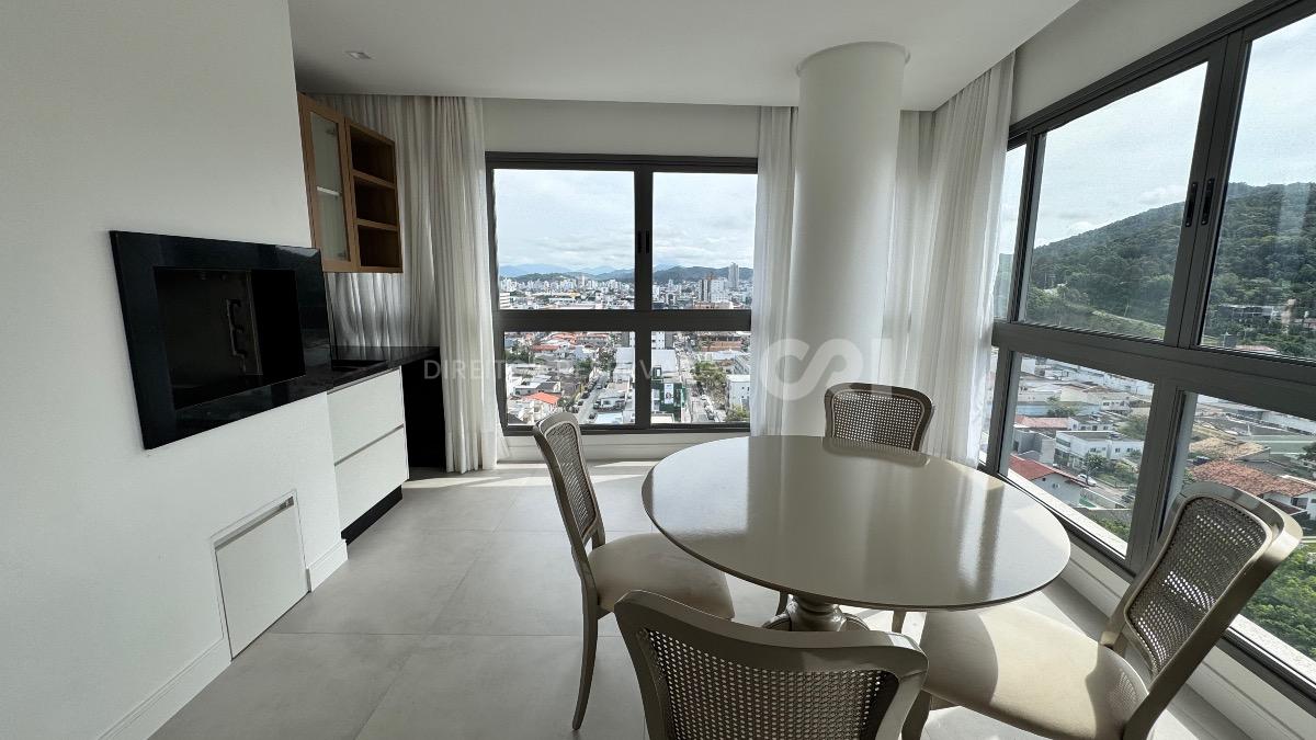 Apartamento com 4 Quartos no Home Square, Centro de Balneário Camboriú
