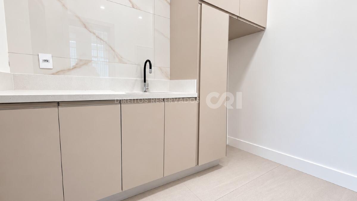 Apartamento Mobiliado com 3 Suítes no Brava Aikon na Praia Brava em Itajaí