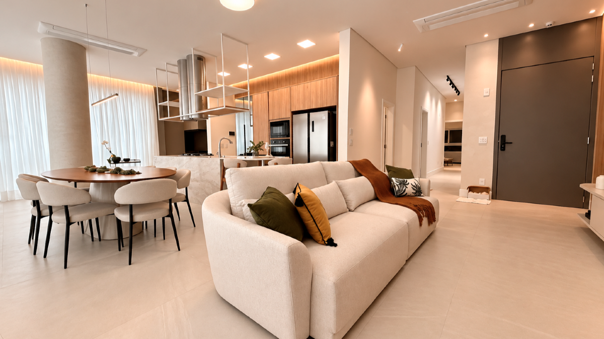 Apartamento Mobiliado com 3 Suítes no Brava Aikon na Praia Brava em Itajaí