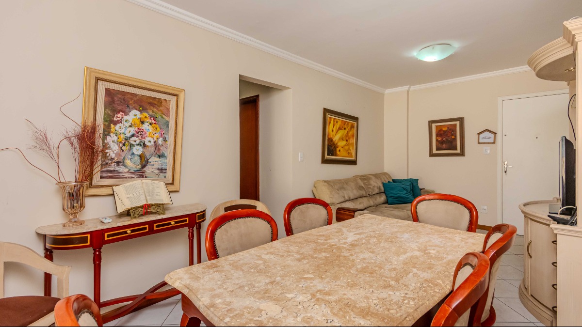 Apartamento com 2 Suítes no Residencial Union, Centro de Balneário Camboriú