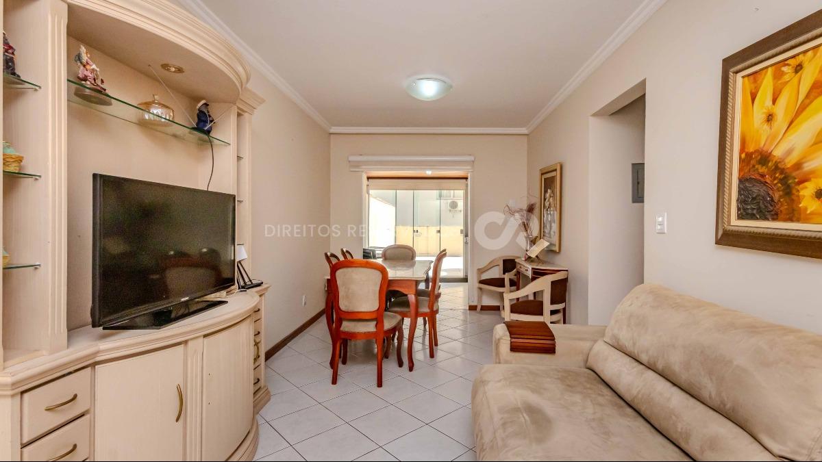 Apartamento com 2 Suítes no Residencial Union, Centro de Balneário Camboriú